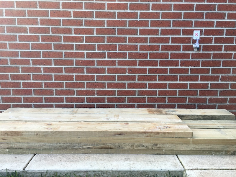 Timber sleepers
Treated Pine
Treated pine sleepers